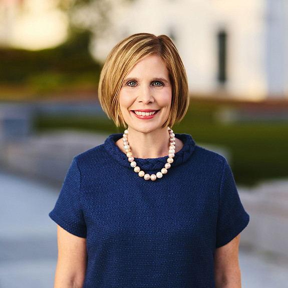 Holly Professional Photo